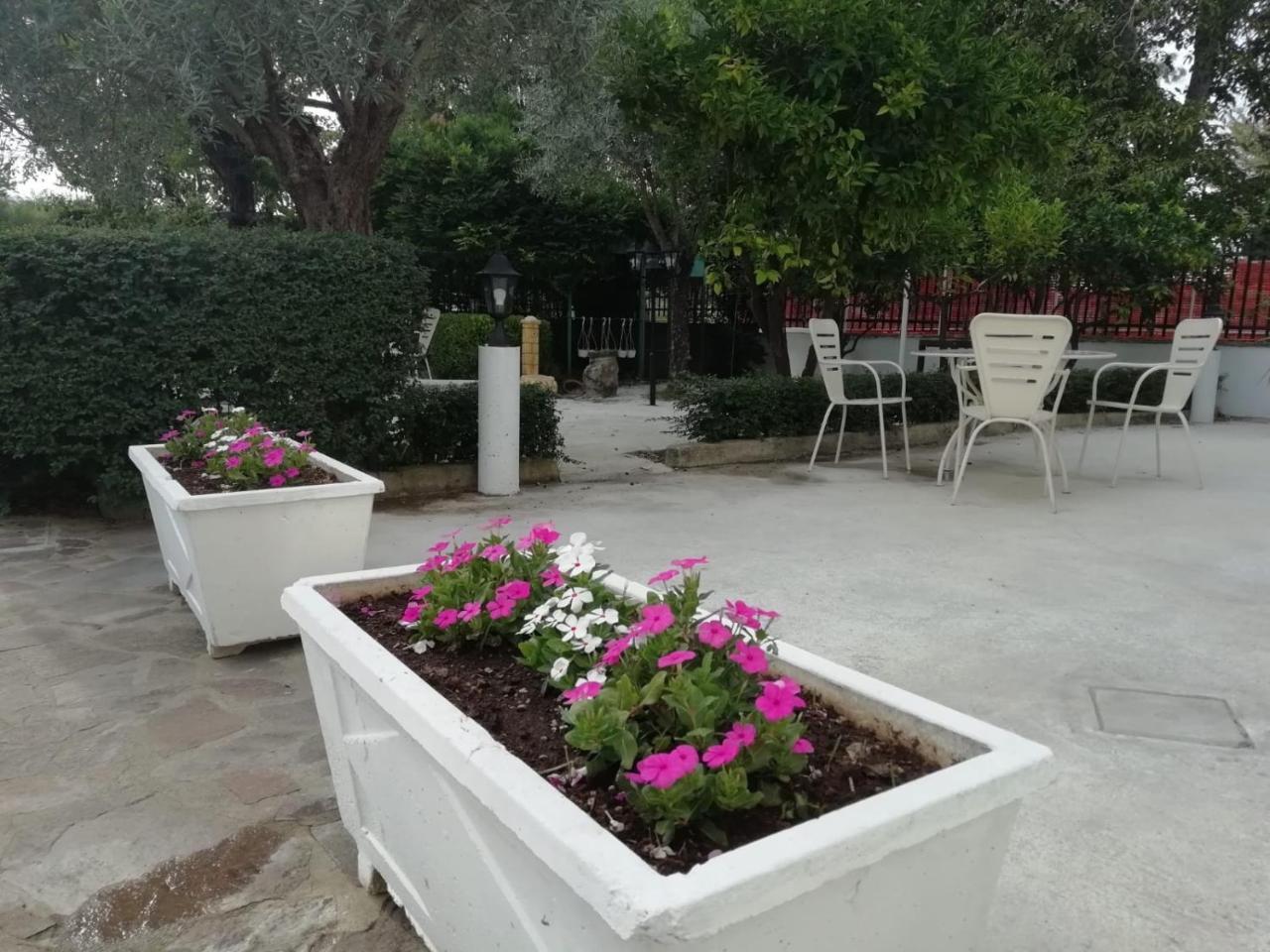 Le Donne Di Giannino Bed & Breakfast Rende Dış mekan fotoğraf